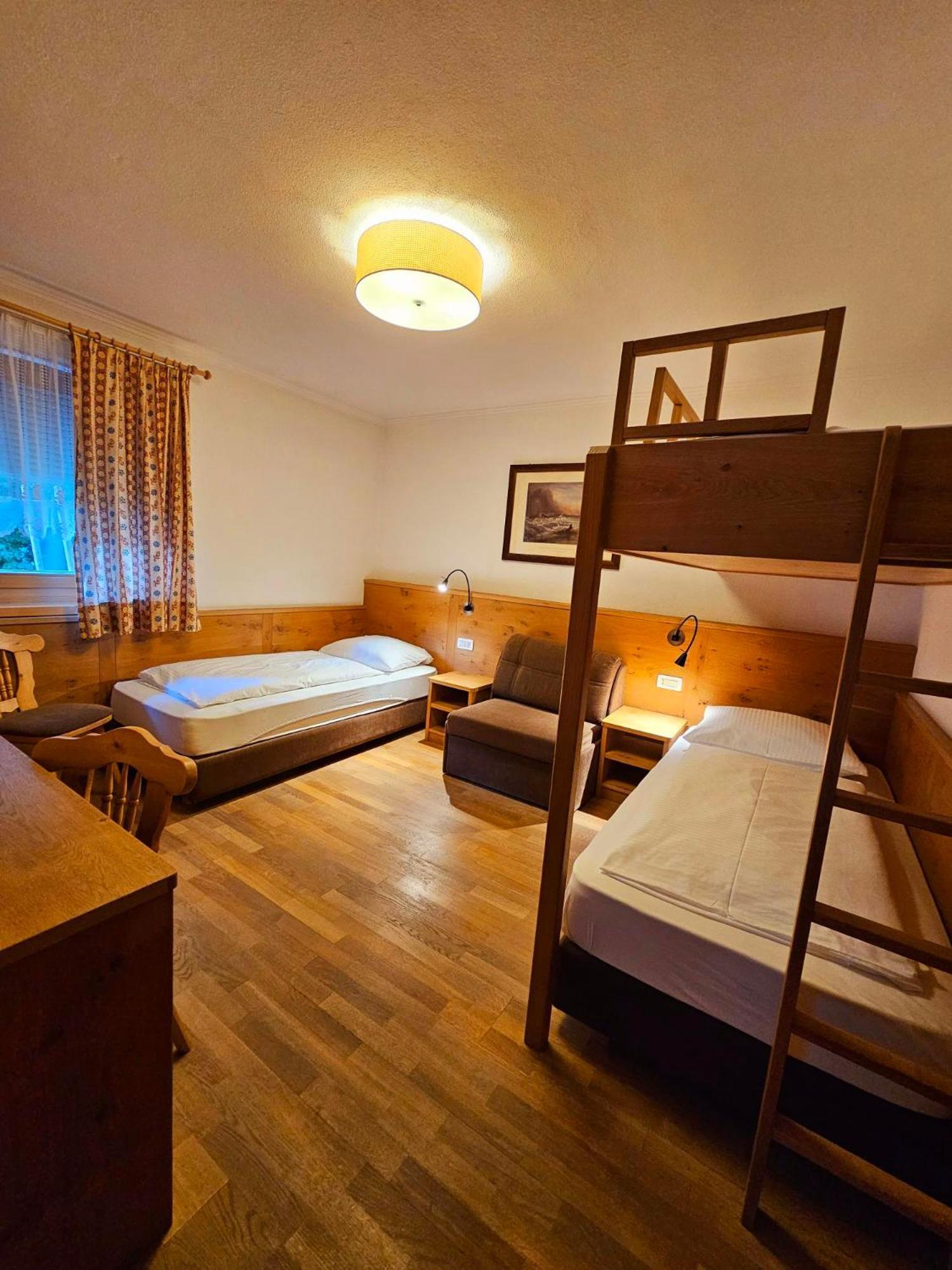 Hotel Mirabel San Vigilio Di Marebbe Kültér fotó