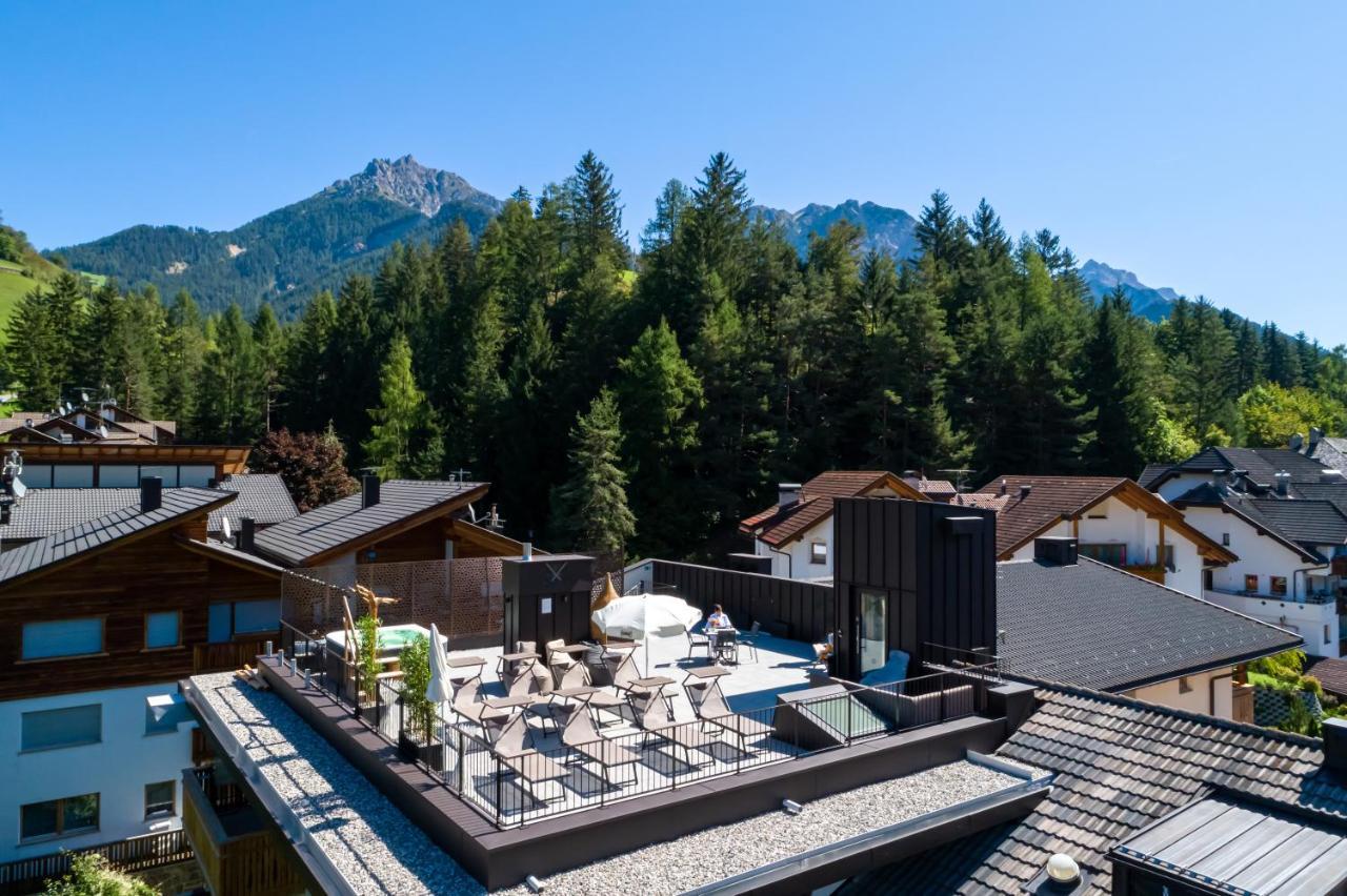 Hotel Mirabel San Vigilio Di Marebbe Kültér fotó